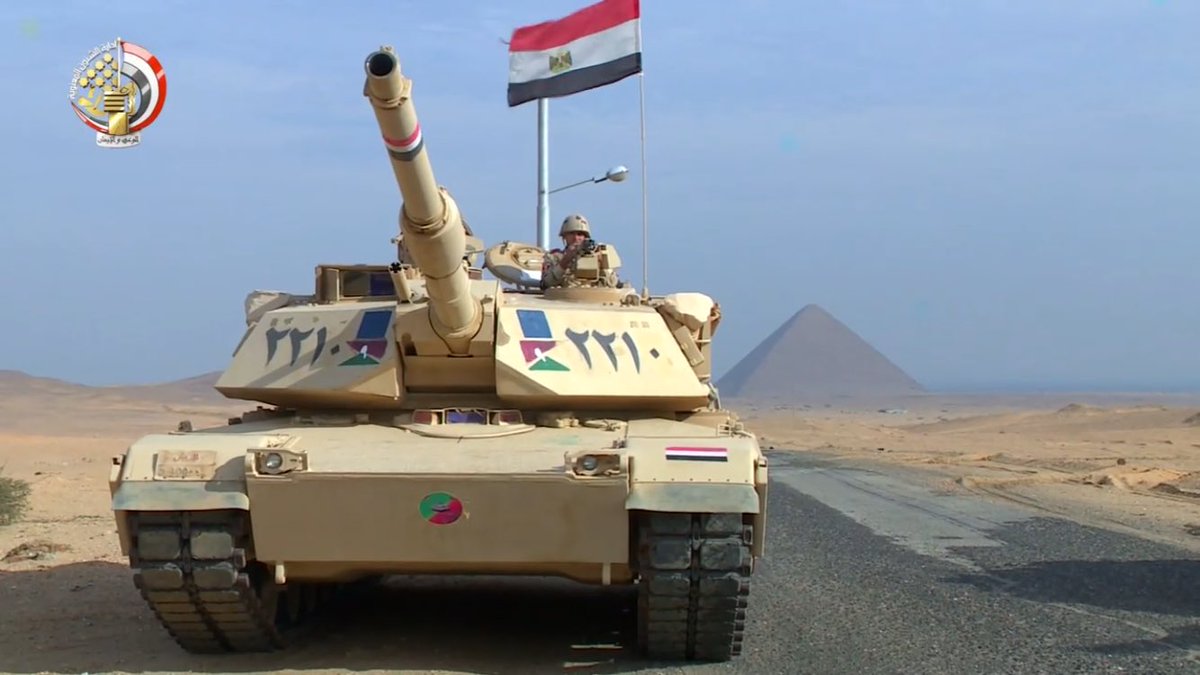 Egyptian armed forces troops deployed to secure Cairo, Nile valley and Delta governorates during 25th Jan revolution anniversary.   