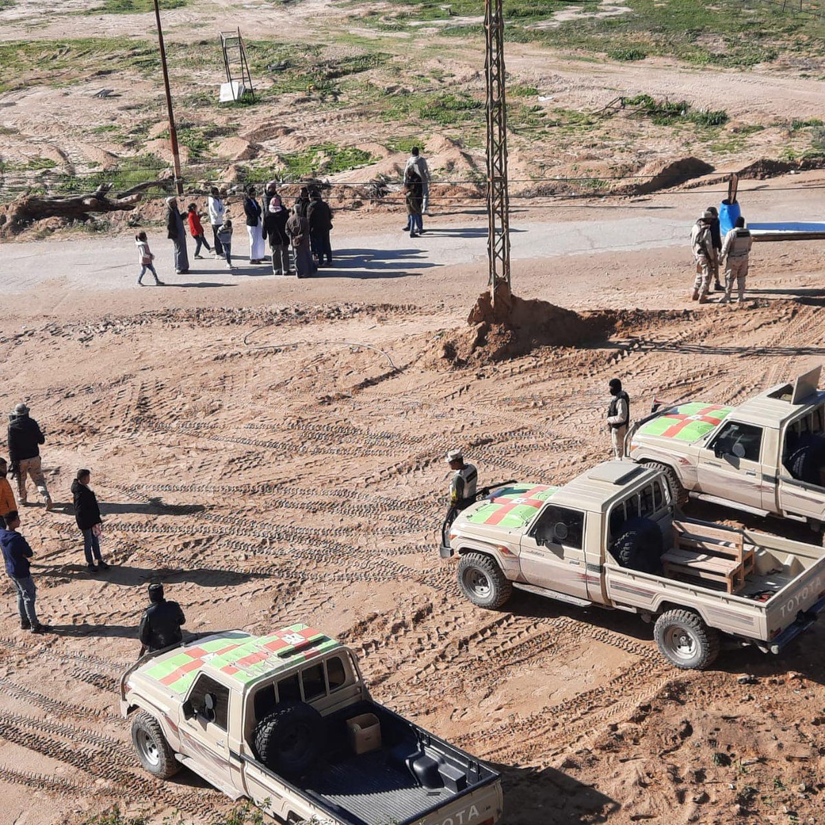 Egypt- civilians returning to their homes in eastern Sheikh Zuwied, North Sinai, secured by combined army-STU militia forces