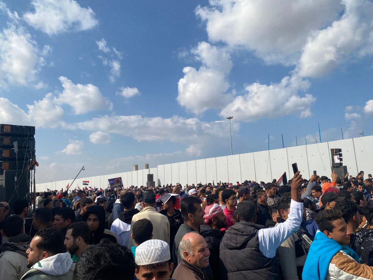 Egyptians are gathering at the Rafah Crossing to protest against Trump’s plans  to displace Palestinians